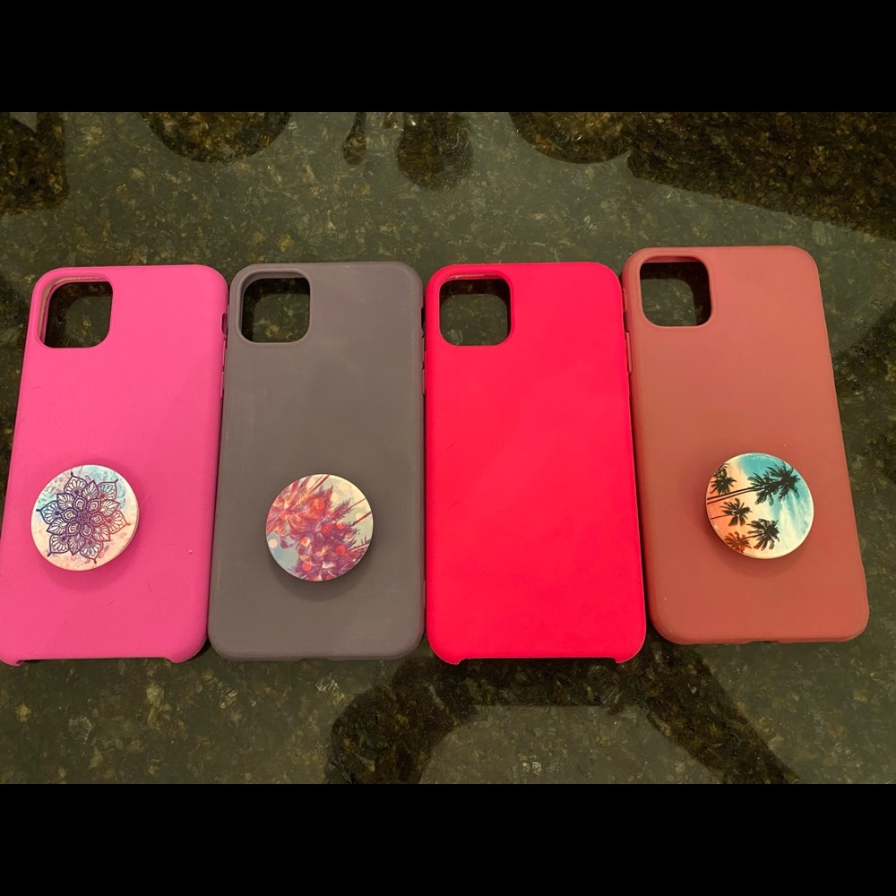 Various colors IPhone 11 Pro Max cases with pop sockets!